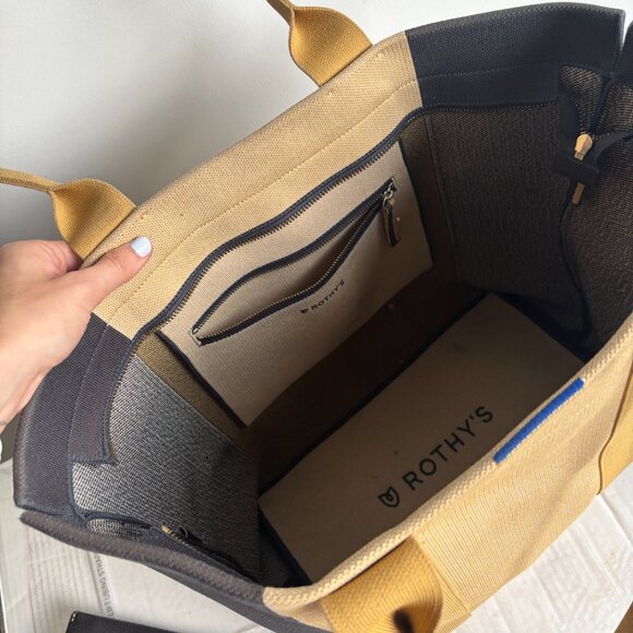 Rothy's Womens Top Handles Zipper Closure The Essential Tote Bag Ink and Ivory - Picture 4 of 5